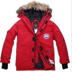 Пуховик Canada Goose красный
